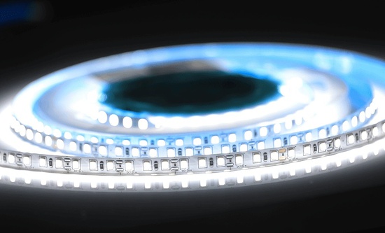 Лента светодиодная AQ 2835 IP20 холодный белый 12V 48W/5m 8mm
